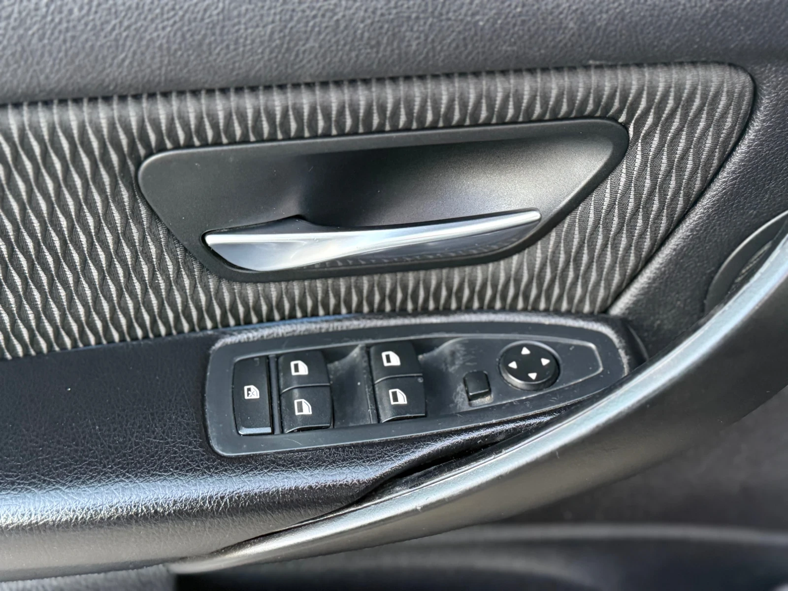 BMW 116 2.0 dizel, снимка 9 - Автомобили и джипове - 56657324
