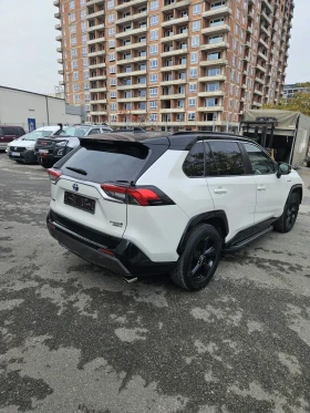 Toyota Rav4 HYBRYD FULL УНИКАЛНА  ГАРАНЦИЯ, снимка 3