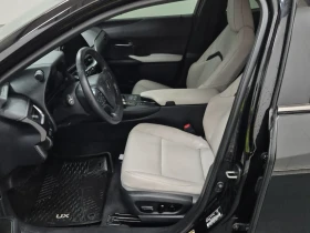Lexus UX 300h F SPORT * NAVI * LED * BLIND SPOT * CARFAX *  | Mobile.bg � ����� ������ 7