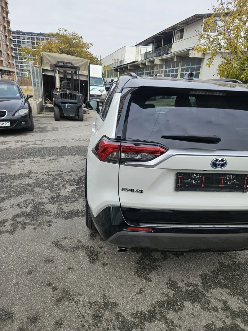 Toyota Rav4 HYBRYD FULL УНИКАЛНА  ГАРАНЦИЯ, снимка 7 - Автомобили и джипове - 47983741