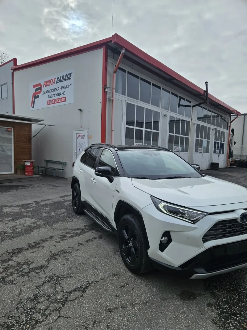 Toyota Rav4 HYBRYD FULL УНИКАЛНА  ГАРАНЦИЯ, снимка 1 - Автомобили и джипове - 47983741