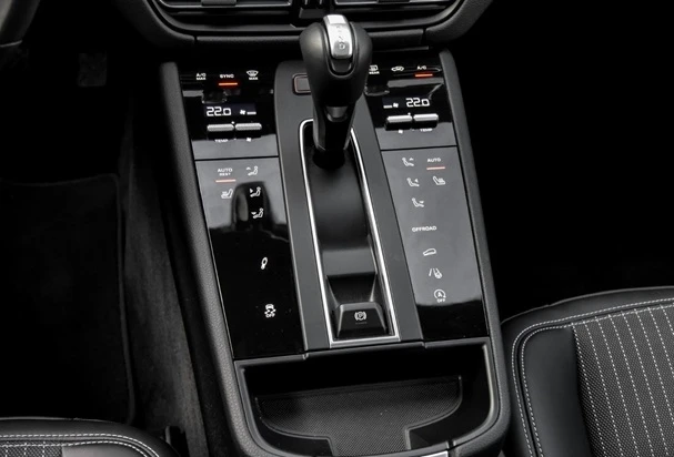 Porsche Macan T = Panorama = Гаранция, снимка 11 - Автомобили и джипове - 52918968