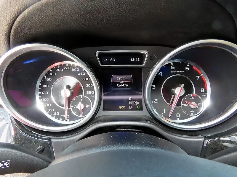 Mercedes-Benz ML 63 AMG W166 Ml63 Amg, снимка 9 - Автомобили и джипове - 55276408