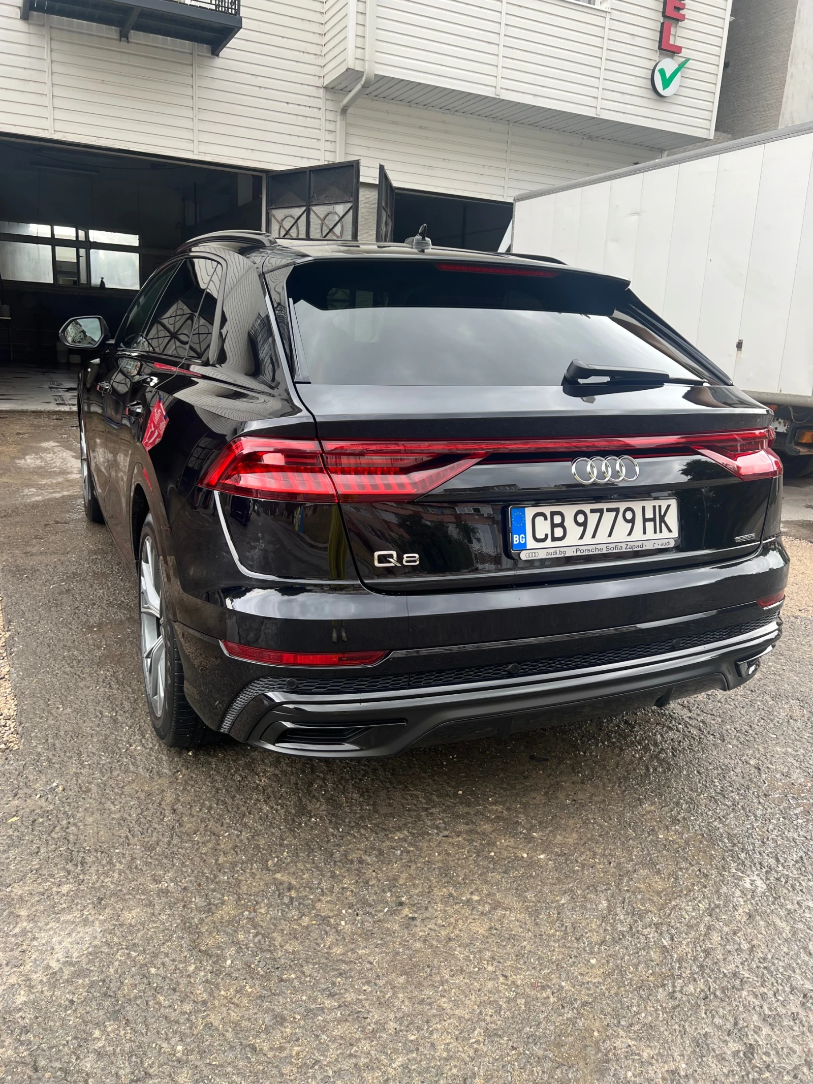 Audi Q8 quattro - изображение 8