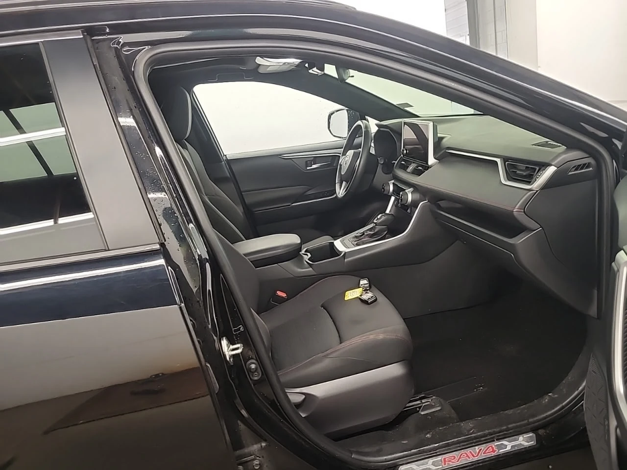 Toyota Rav4 *  *    *   *  | Mobile.bg   13