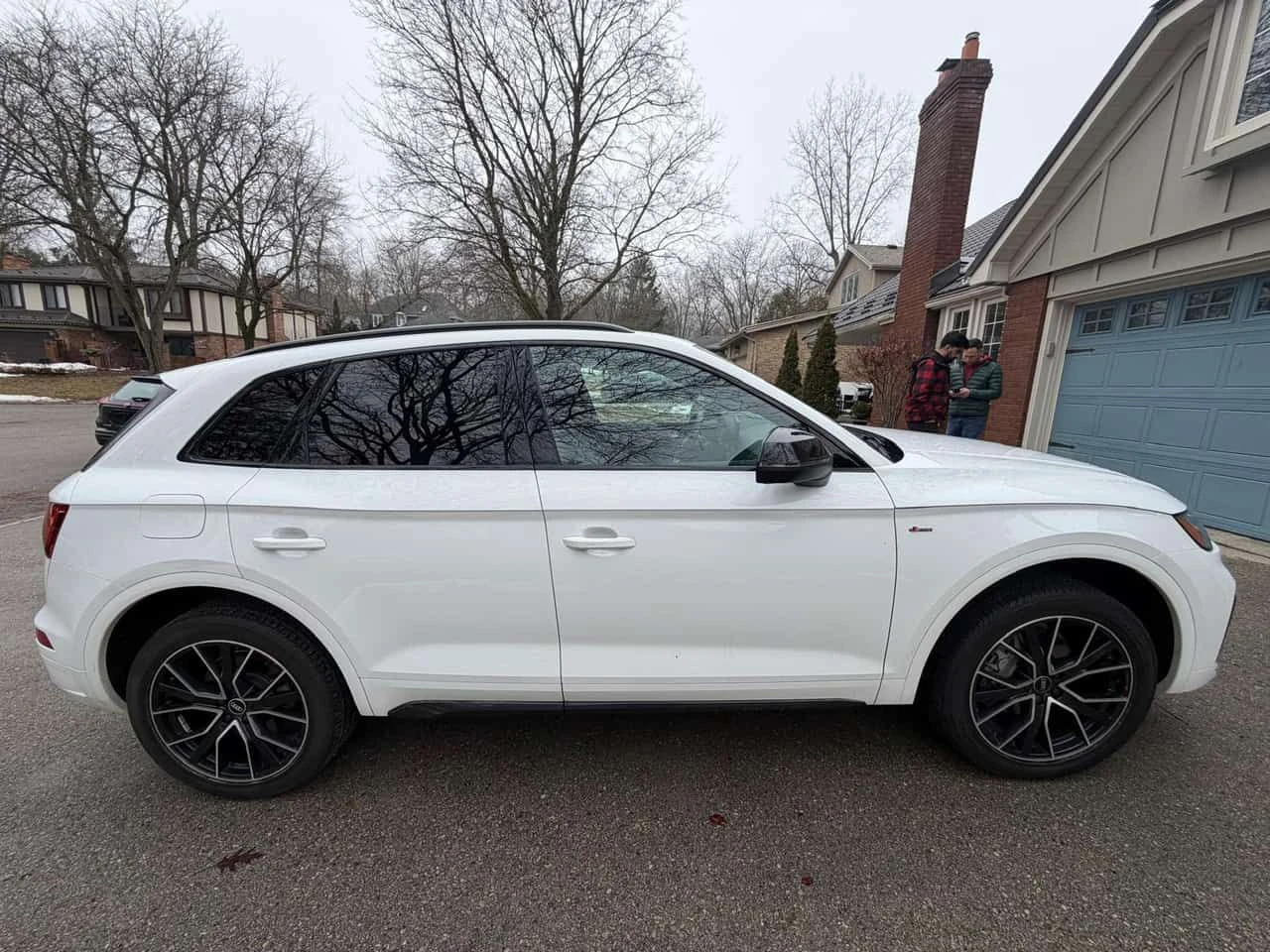 Audi Q5 Progressiv  CARFAX, снимка 3 - Автомобили и джипове - 53745480