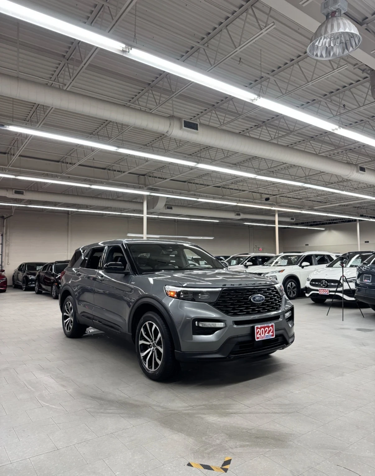 Ford Explorer ST-line * 4WD * 360 Камера * Carplay * Carfax * , снимка 2 - Автомобили и джипове - 54113520