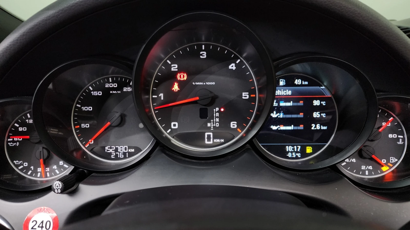 Porsche Cayenne Platinum Edition 3.0 Diesel 4WD, снимка 8 - Автомобили и джипове - 54511359