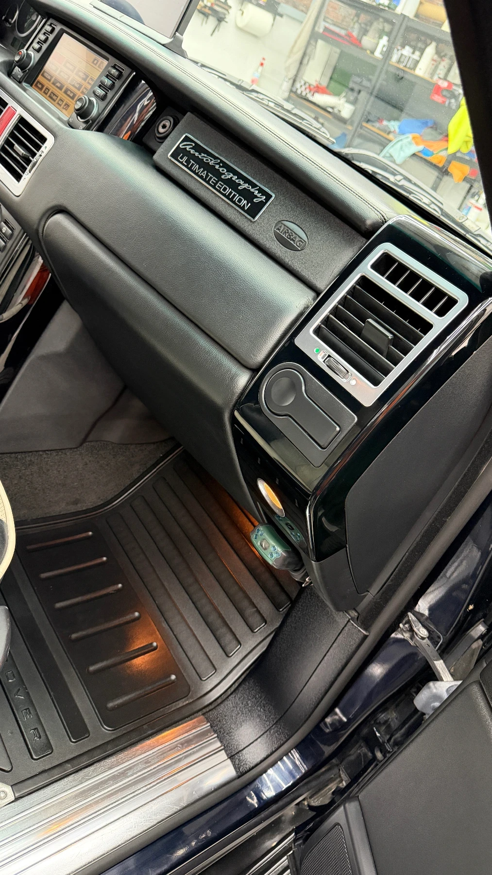 Land Rover Range rover Autobiography , снимка 3 - Автомобили и джипове - 54716083