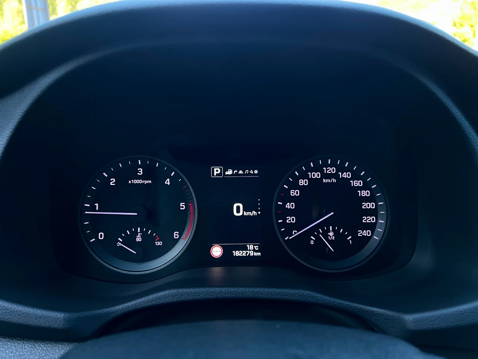 Hyundai Tucson 2.0CRDi Vertex ��������� | Mobile.bg � ����������� 12