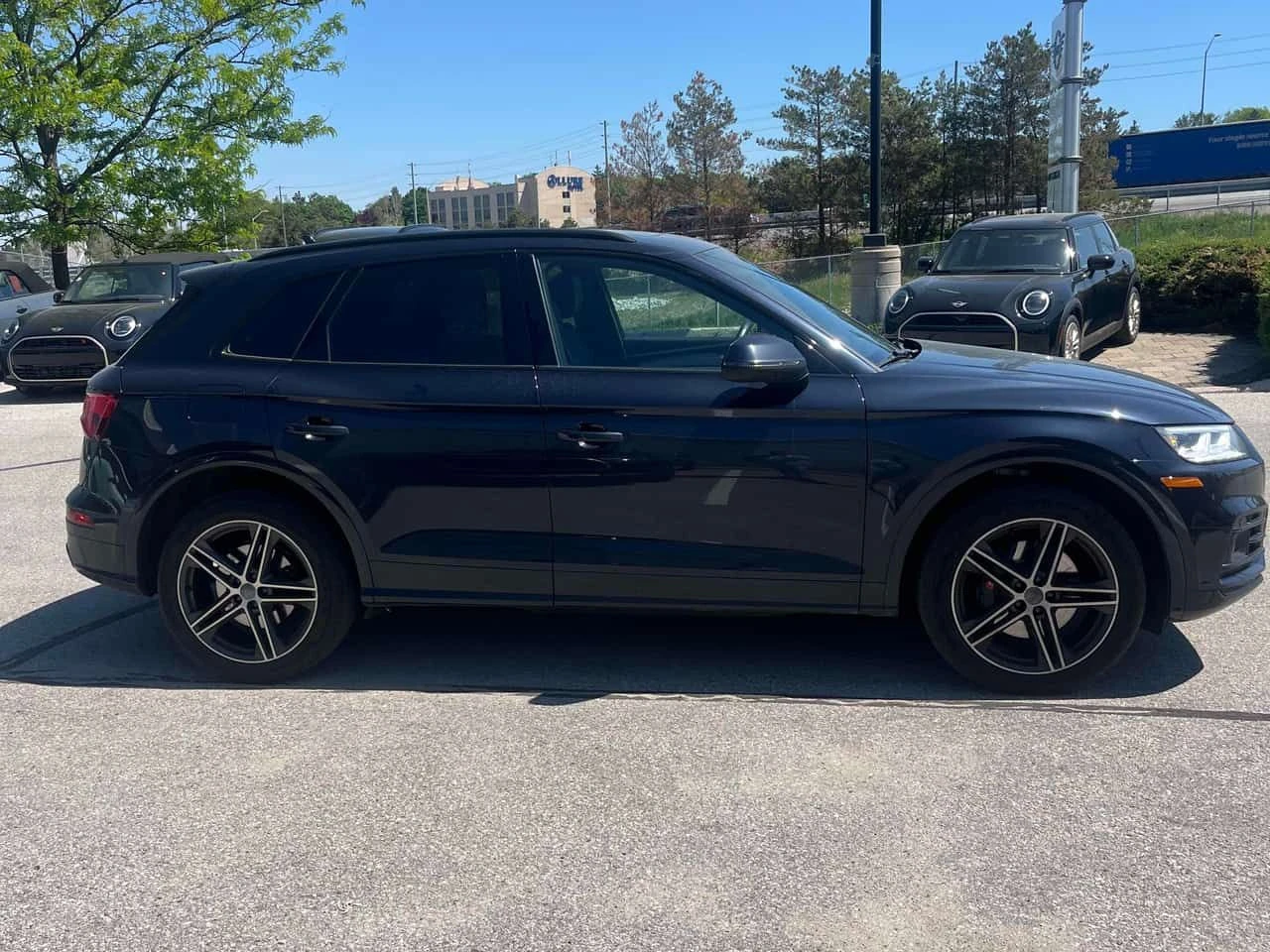 Audi SQ5 * Technik * CARFAX * ЦЕНА ДО БГ, снимка 3 - Автомобили и джипове - 54767953
