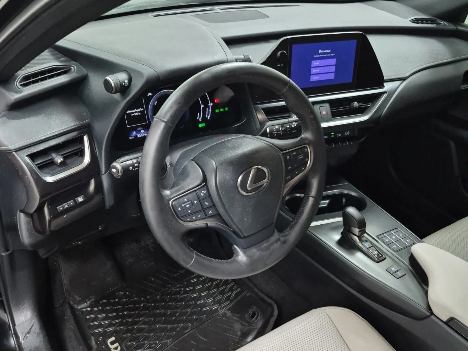 Lexus UX 300h F SPORT * NAVI * LED * BLIND SPOT * CARFAX * , снимка 8 - Автомобили и джипове - 54992076