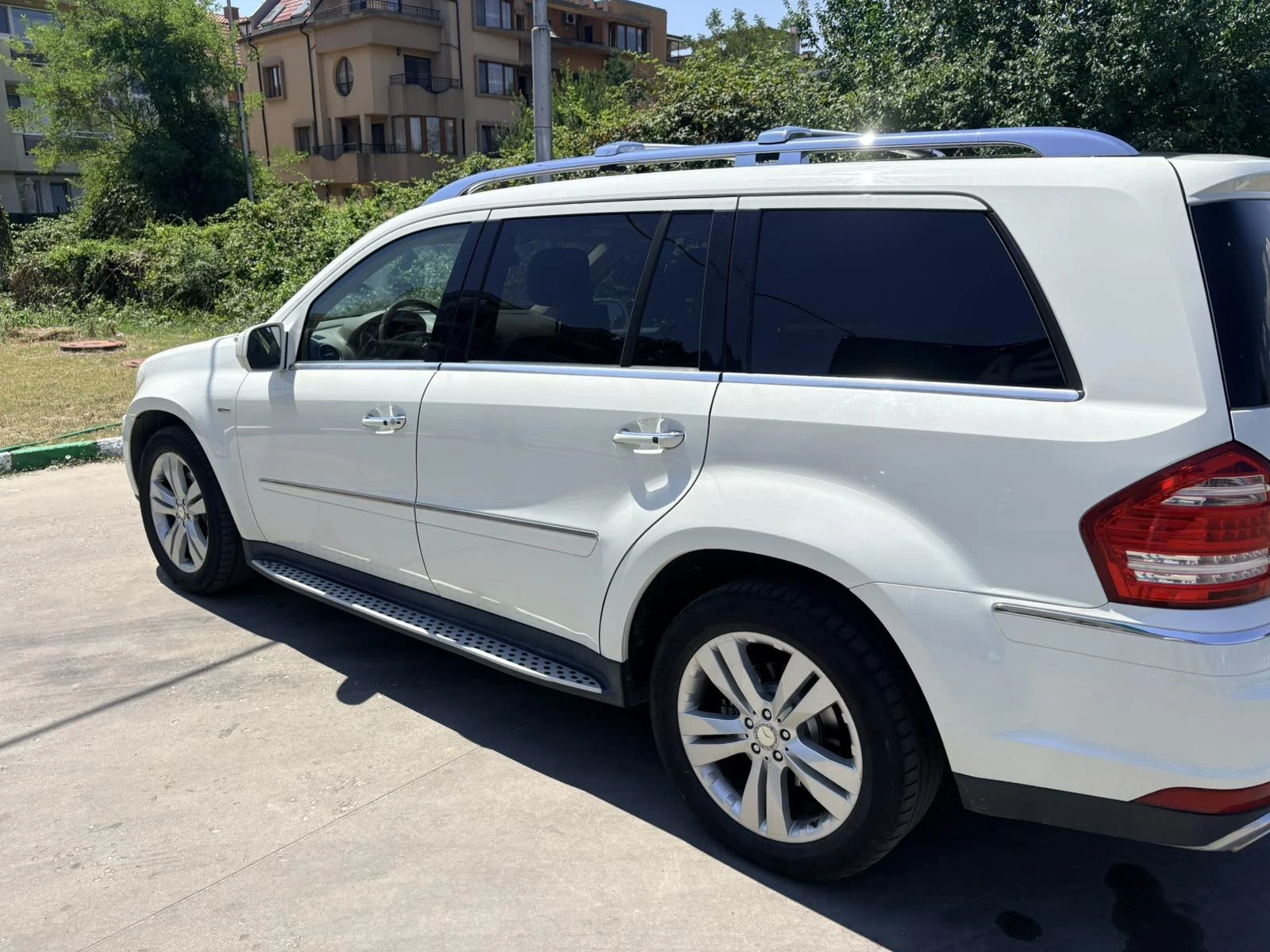 Mercedes-Benz GL 350, снимка 5 - Автомобили и джипове - 55608588