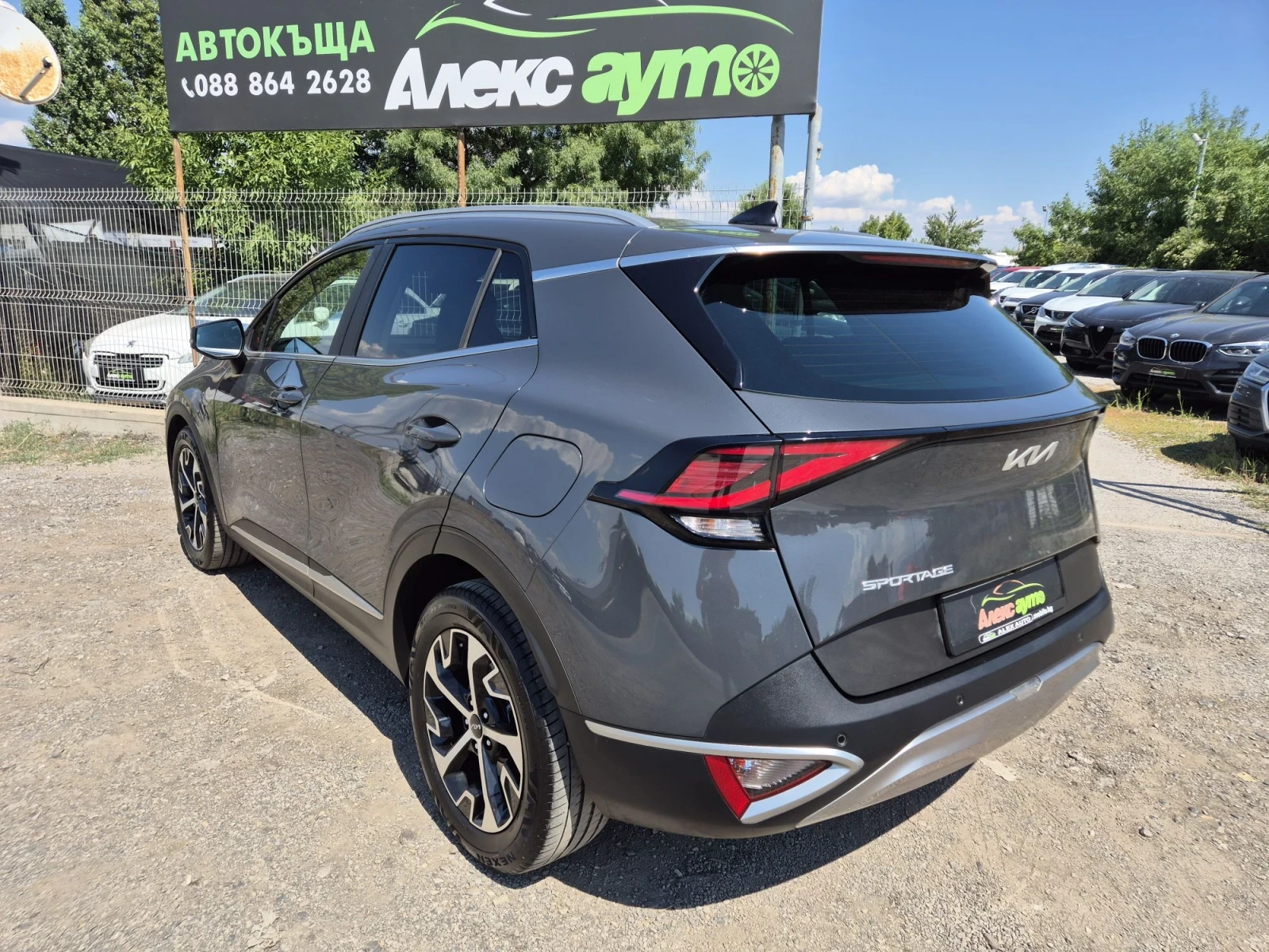 Kia Sportage 1.6-Mild Hybrid/ДИСТРОНИК/АВТОМАТИК, снимка 3 - Автомобили и джипове - 55660757