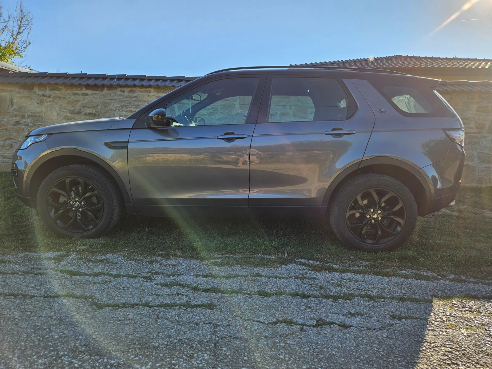 Land Rover Discovery Sport, снимка 4 - Автомобили и джипове - 56394399