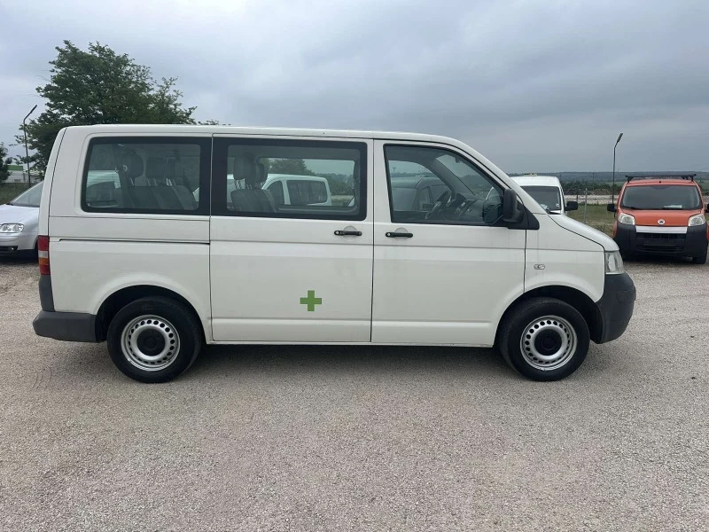 VW T5, снимка 4 - Бусове и автобуси - 45716433