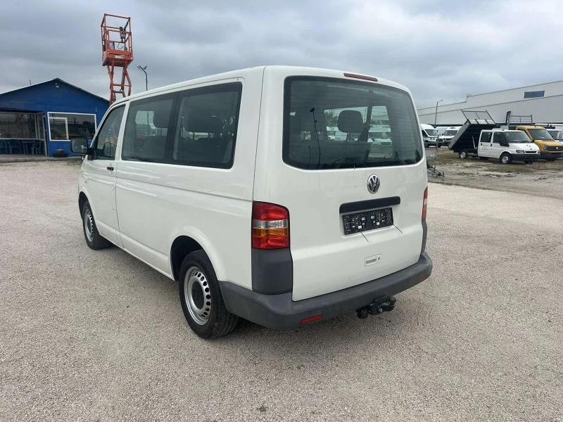 VW T5, снимка 7 - Бусове и автобуси - 45716433