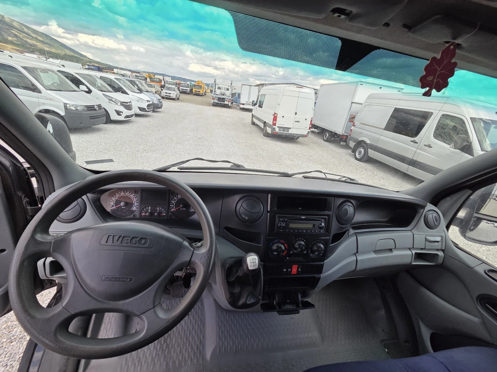 Iveco Daily Категория Б 4.20м - изображение 8