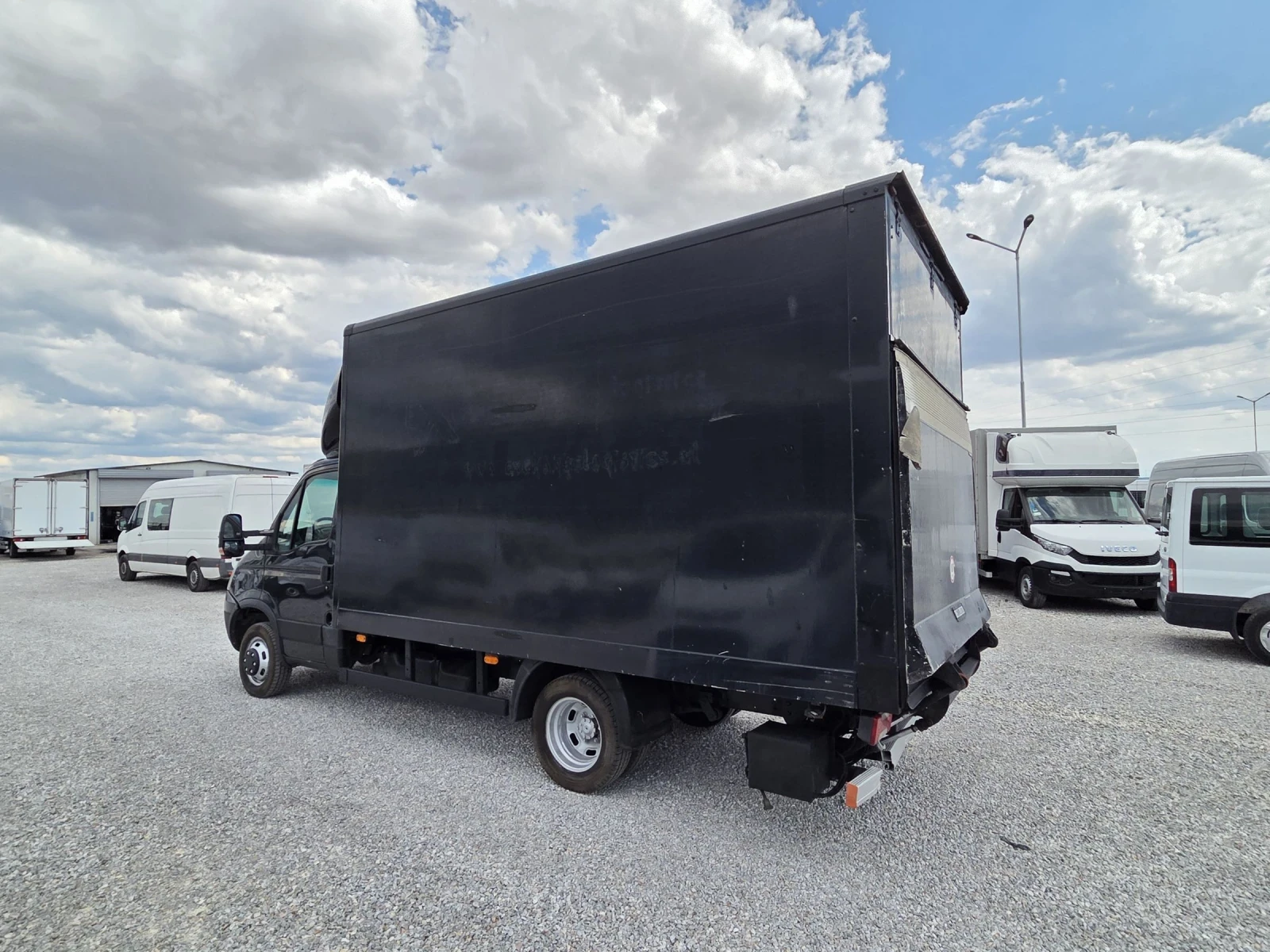Iveco Daily Категория Б 4.20м - изображение 5