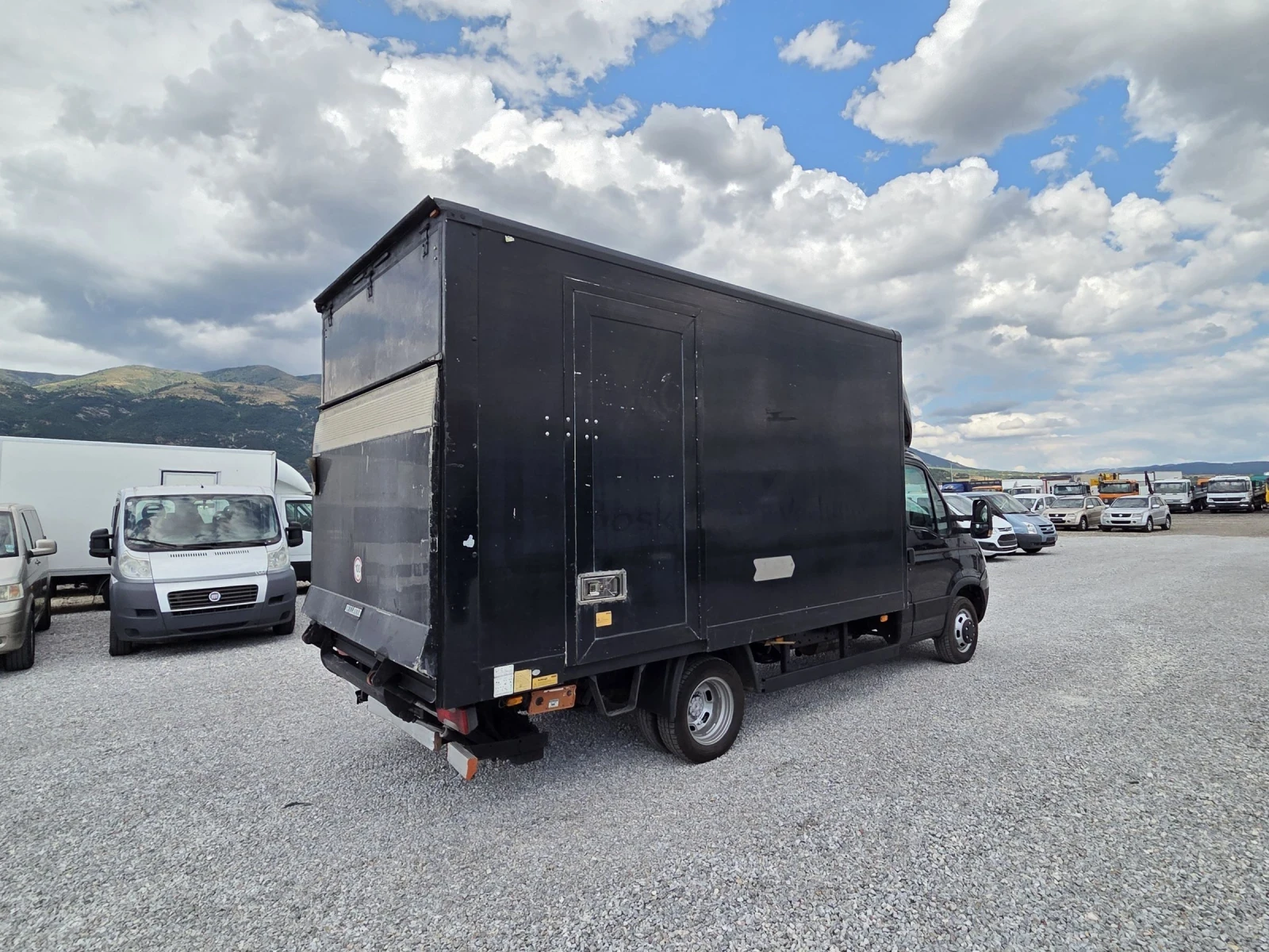 Iveco Daily Категория Б 4.20м - изображение 4