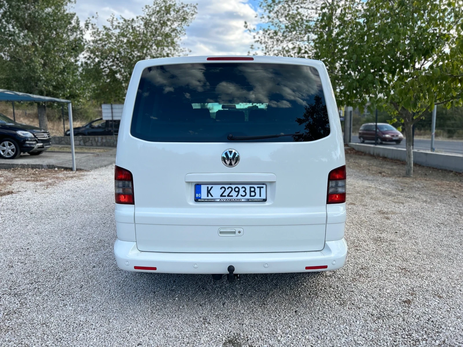 VW Multivan UNITED 2.5 TDI 174HP NAVI  - изображение 6