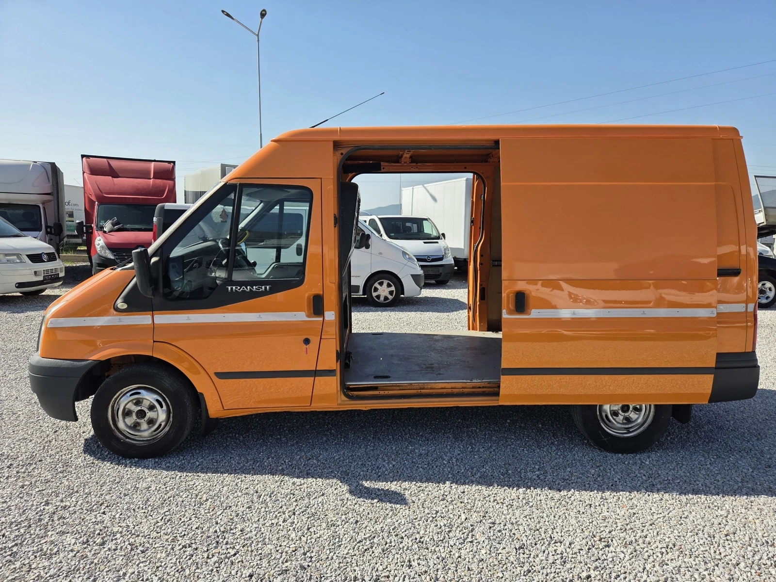 Ford Transit  - изображение 7