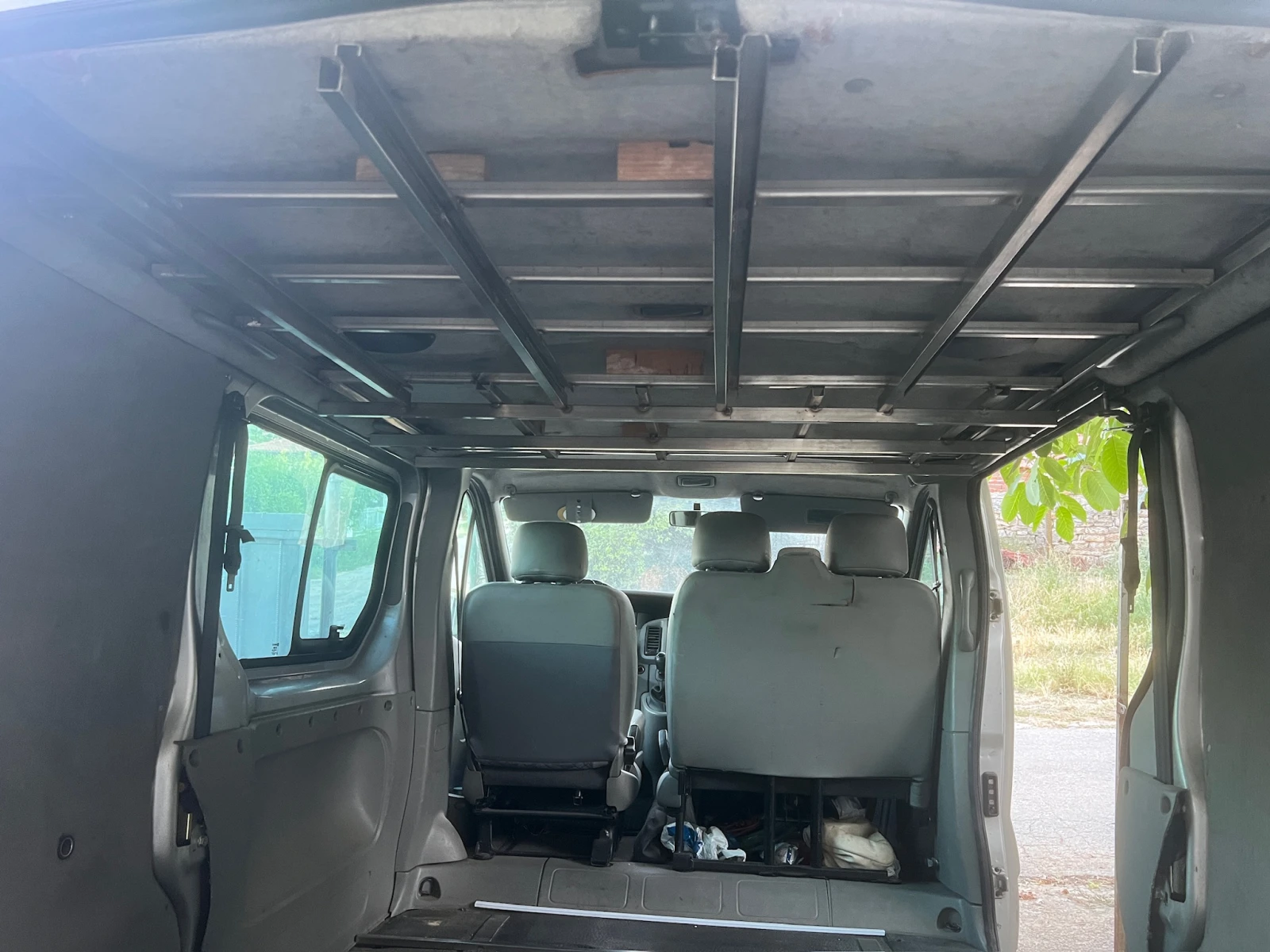 Opel Vivaro Разносна Търговия Оборудване за Бус, снимка 9 - Бусове и автобуси - 56088547