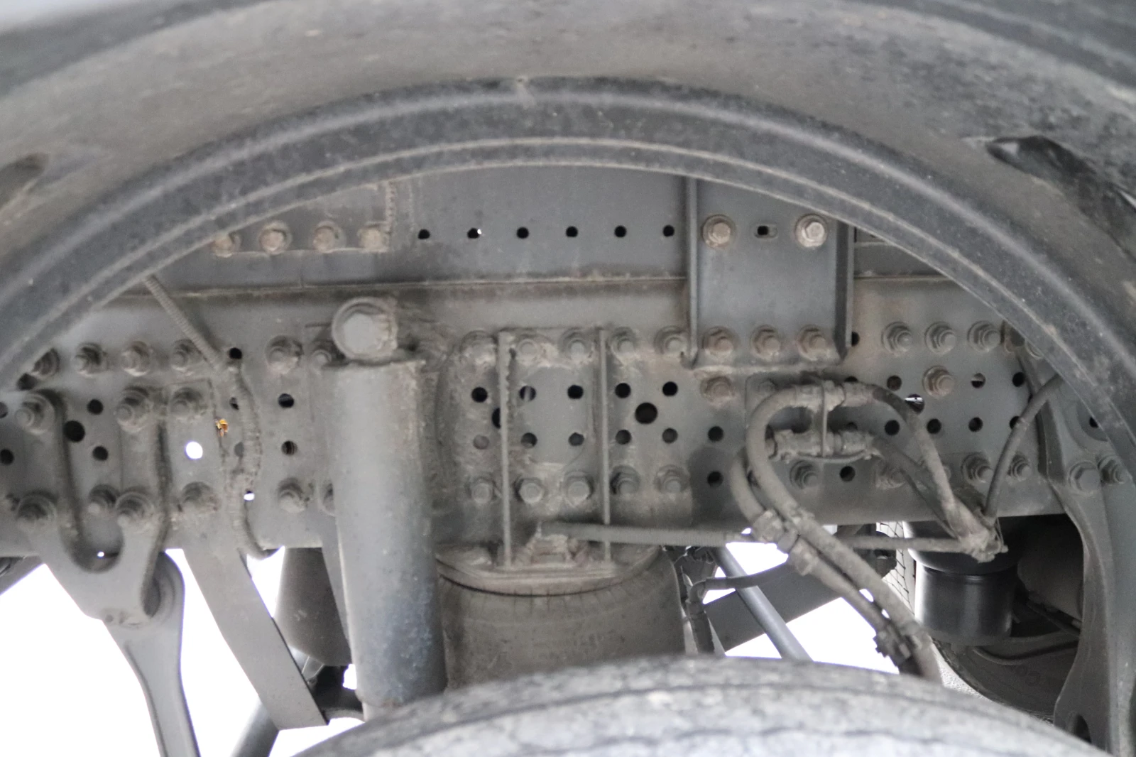 Mercedes-Benz Actros 2543 | Mobile.bg   13