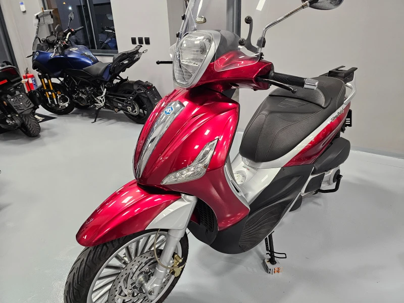 Piaggio Beverly 300ie, Led, 2012г., снимка 8 - Мотоциклети и мототехника - 48876646