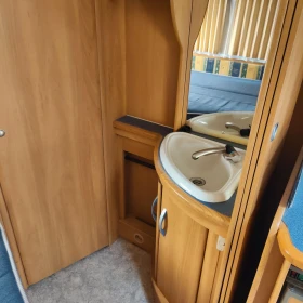 Каравана Swift Toscane, снимка 9