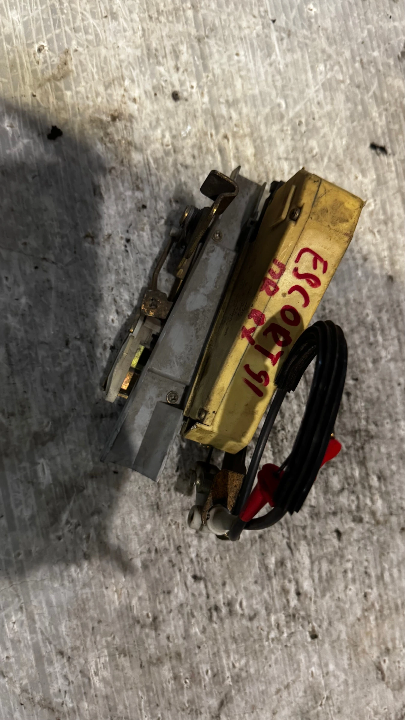 ����� �� ����� �� Ford Escort - 91AG220A20BB / 403.905 / 91AB-A21812-CE | Mobile.bg � ����������� 1