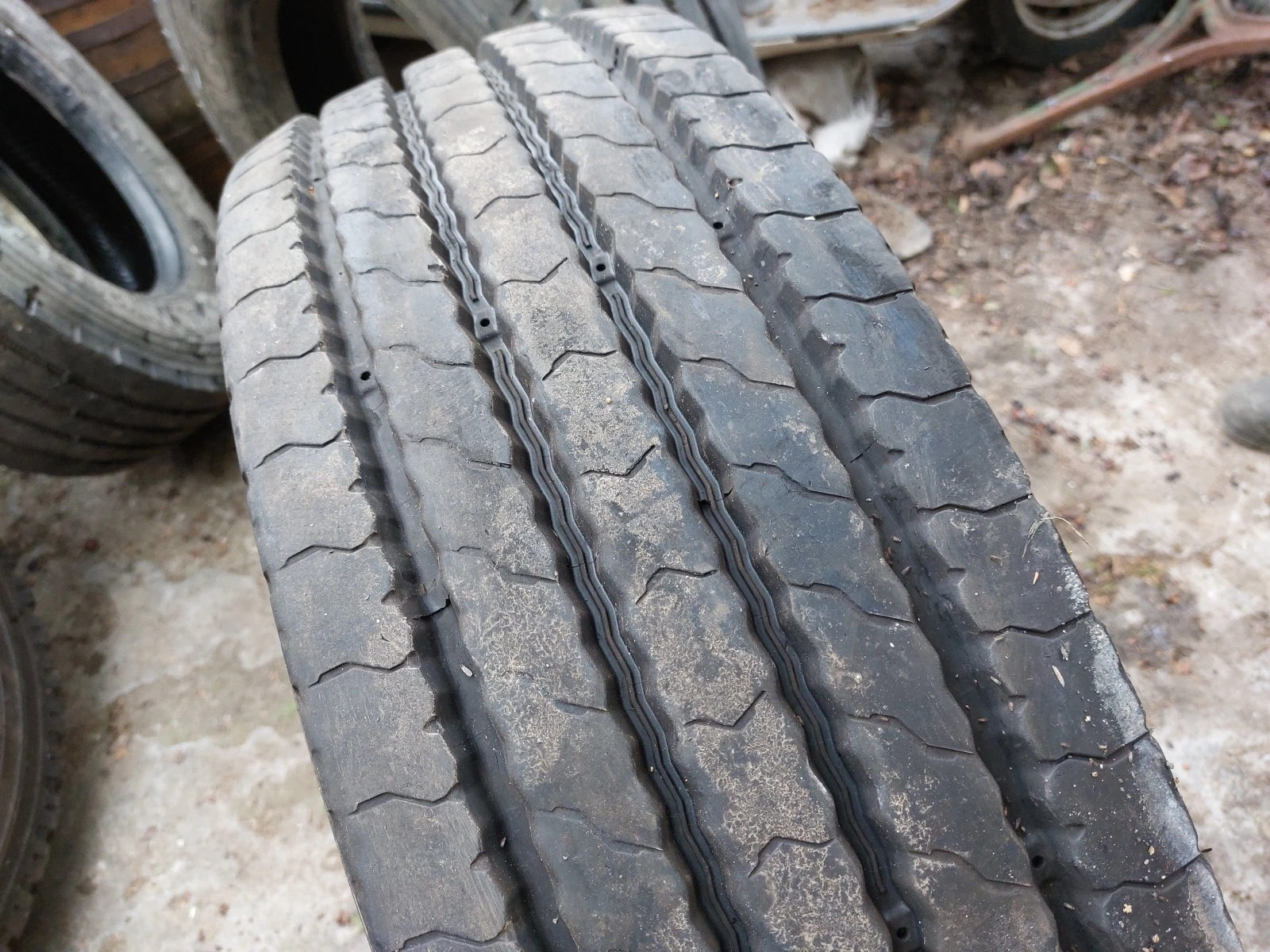 ���� 285/70R19.5 | Mobile.bg � ����������� 1