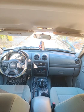 Jeep Grand cherokee Liberty 2.8 - 163 кс, снимка 10