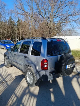 Jeep Grand cherokee Liberty 2.8 - 163 кс, снимка 3
