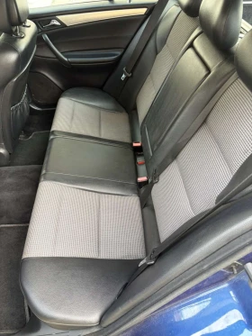 Mercedes-Benz C 200, снимка 7