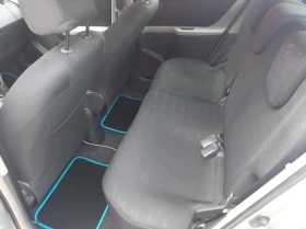 Toyota Yaris, снимка 6