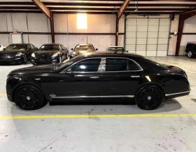 Bentley Mulsanne * 4dr Sdn * PANO* KEYLESS* ПОДГРЕВ* , снимка 2
