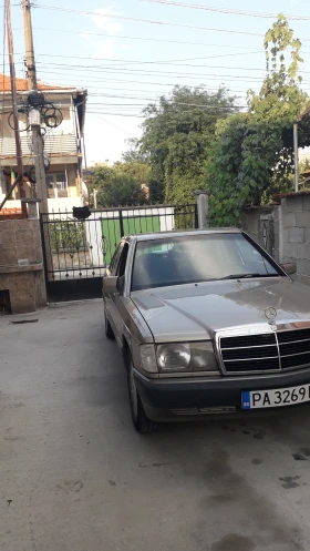 Mercedes-Benz 190, снимка 5