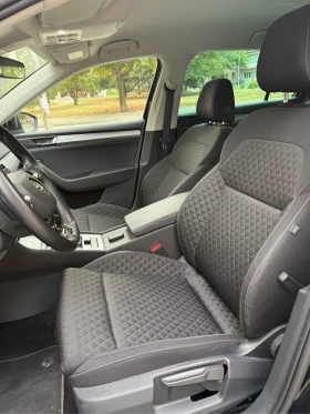 Skoda Superb Matrix / Digital Dash / DSG, снимка 13