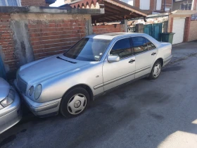  Mercedes-Benz E 230