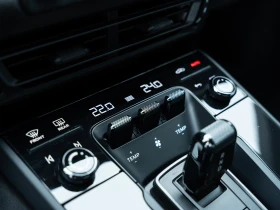 Porsche 911 Carrera 4 GTS Coupe - 154900 € / 302958.07 лв. - 27114850 10