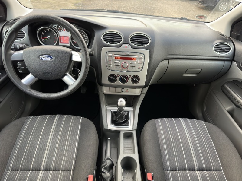Ford Focus 1.6 Edition, снимка 8 - Автомобили и джипове - 45538863