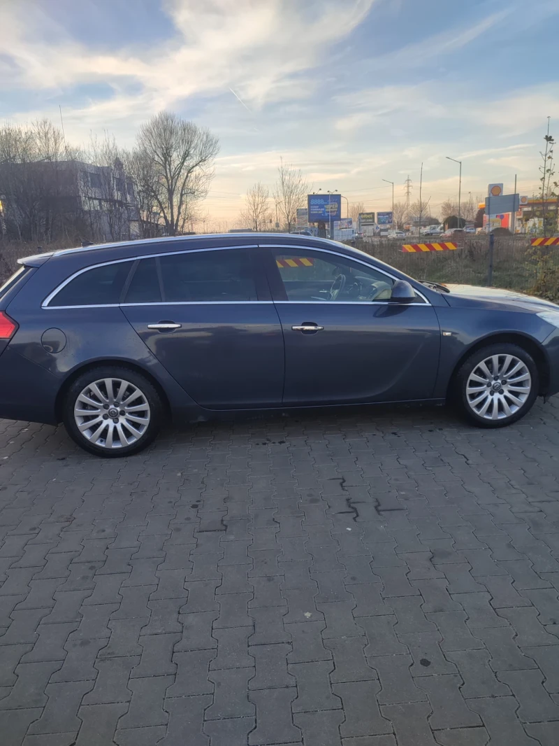 Opel Insignia 1.6 Турбо с газов инжекцион , снимка 8 - Автомобили и джипове - 47984086