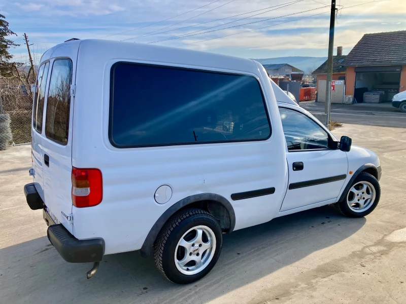 Opel Combo 1.7D, снимка 4 - Автомобили и джипове - 48625807