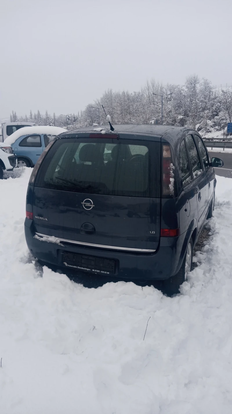 Opel Meriva 1.8 бензин, снимка 8 - Автомобили и джипове - 48683446