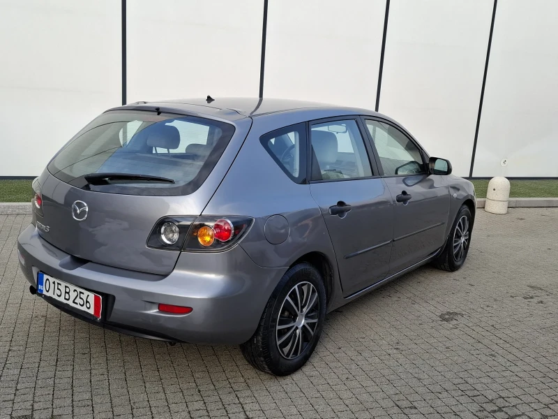 Mazda 3 1.4i* (84кс)* * FACELIFT* * 129 000* * НОВ ВНОС* , снимка 10 - Автомобили и джипове - 49262031