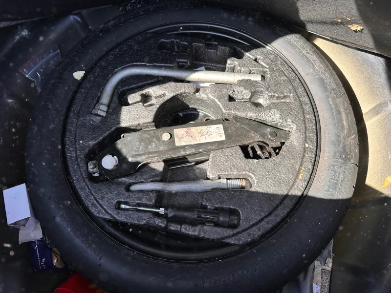 VW Scirocco 2.0tsi dsg, снимка 10 - Автомобили и джипове - 51899839