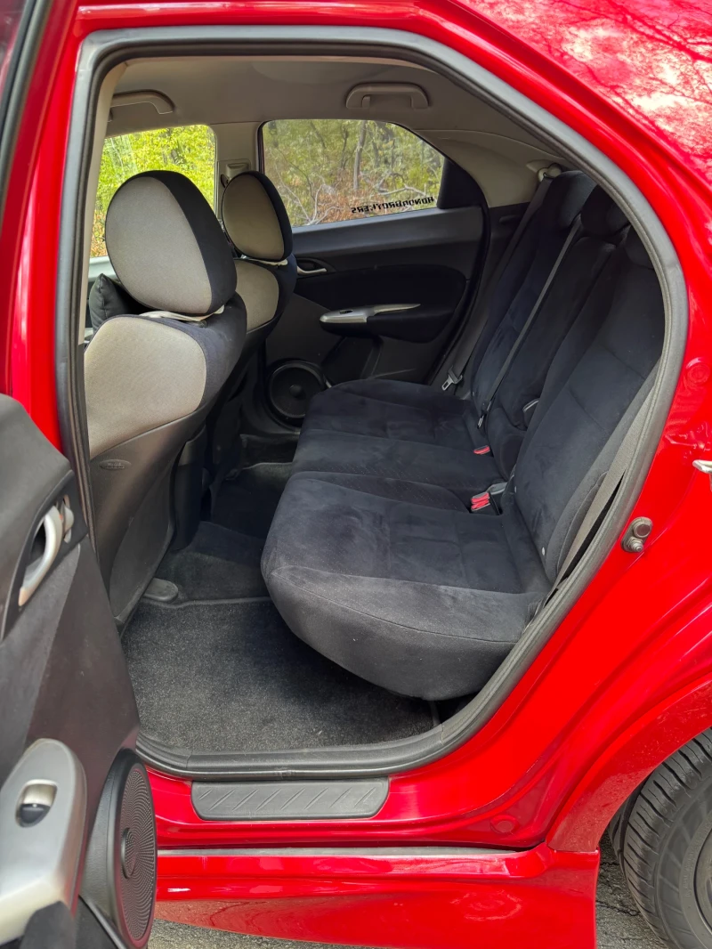 Honda Civic 1.8 V-TEC, снимка 10 - Автомобили и джипове - 51912413