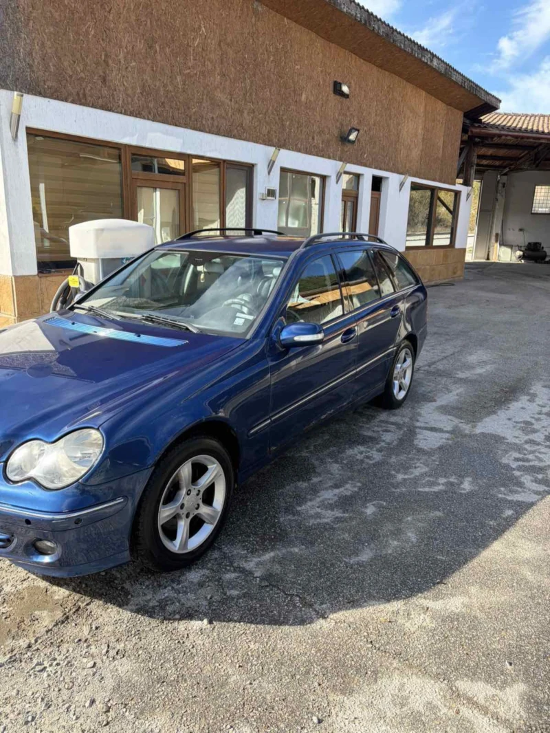 Mercedes-Benz C 200, снимка 13 - Автомобили и джипове - 52184810