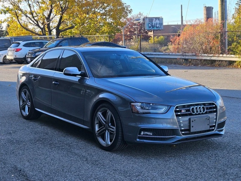 Audi S4 * * ПЪЛНА ИСТОРИЯ  * * CARFAX * * АВТО КРЕДИТ * * , снимка 3 - Автомобили и джипове - 52675596